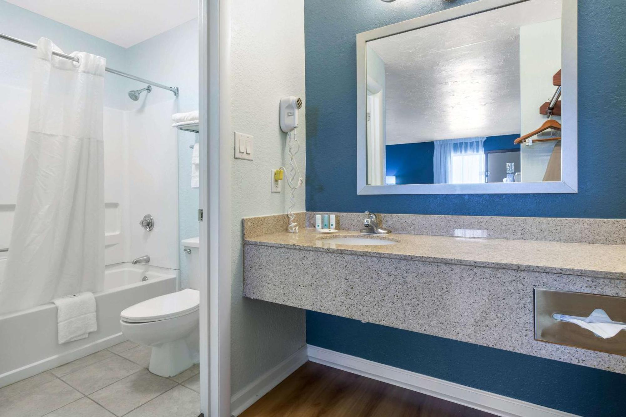 Quality Inn Carolina Oceanfront Kill Devil Hills Eksteriør billede